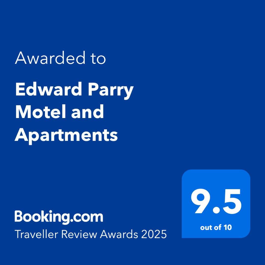 Edward Parry Motel And Apartments Tamworth Bagian luar foto
